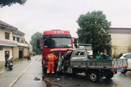 汉中城固高速24小时拖车救援服务热线电话